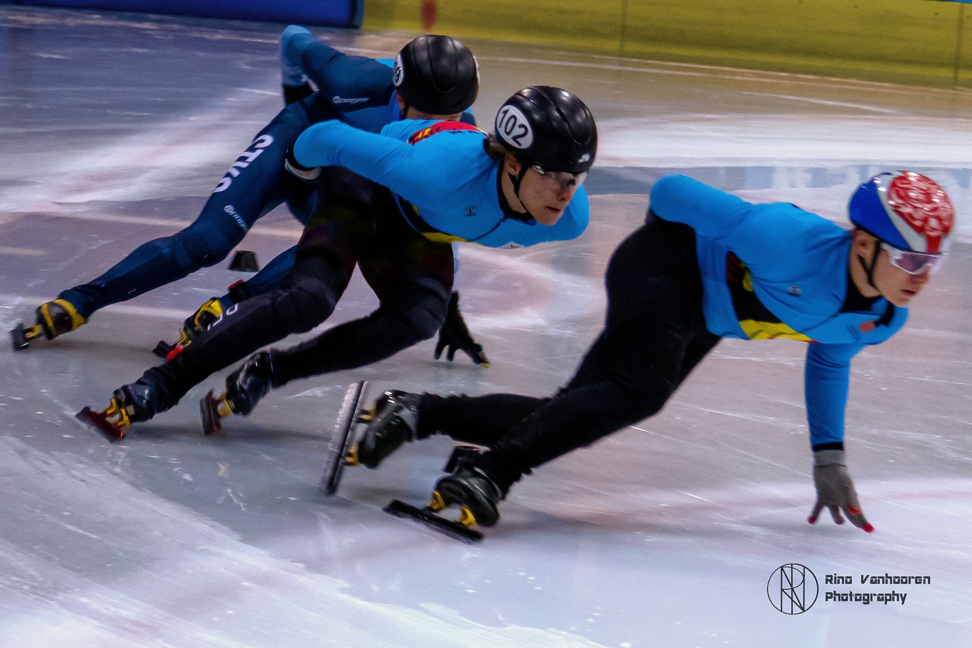  Drie shorttrackers strijden voor plek in de aflossingsploeg